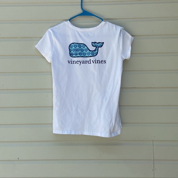 Vineyard Vines whale T-shirt - Picture 2 of 9